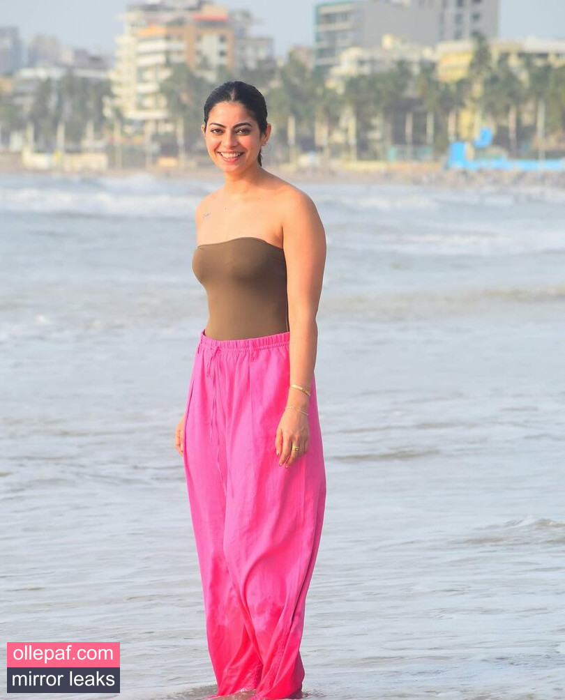 Latest Leaks Fiza Choudhary Nude #8 - Fapello