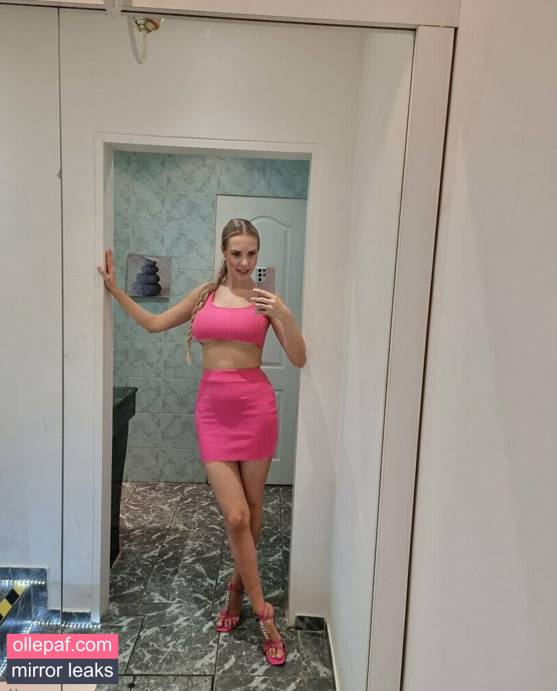 Latest Leaks Florane Russell Nude #207 - Fapello