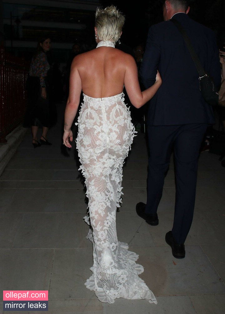 Latest Leaks Florence Pugh Nude #1008 - Fapello