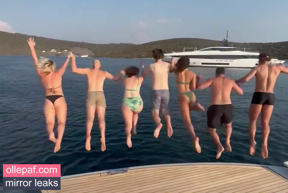 Latest Leaks Florence Pugh Nude #124 - Fapello