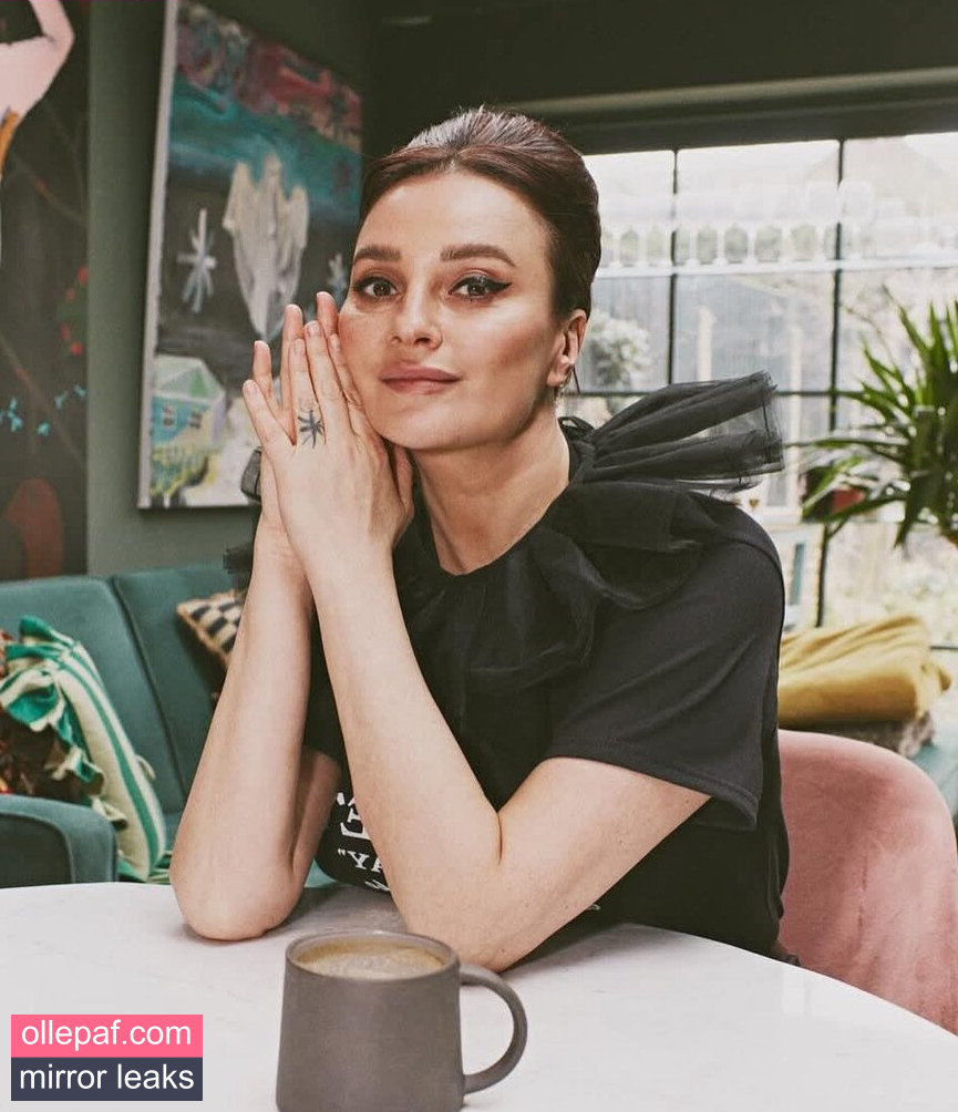 Latest Leaks Gizzi Erskine Nude #17 - Fapello