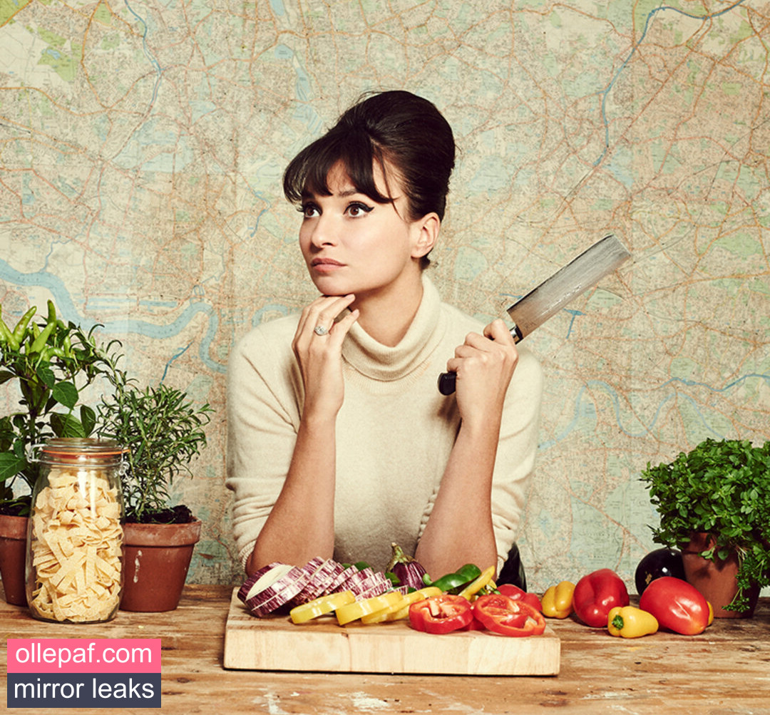 Latest Leaks Gizzi Erskine Nude #200 - Fapello