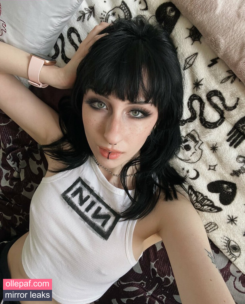Latest Leaks graveghostie Nude #111 - Fapello