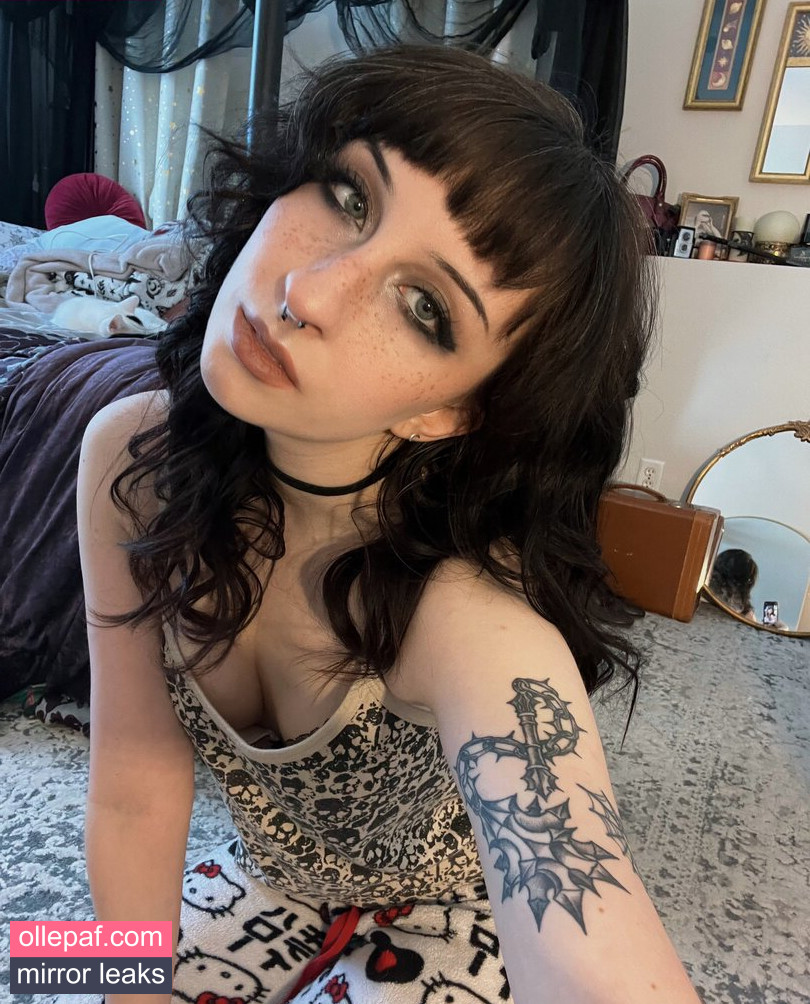 Latest Leaks graveghostie Nude #33 - Fapello