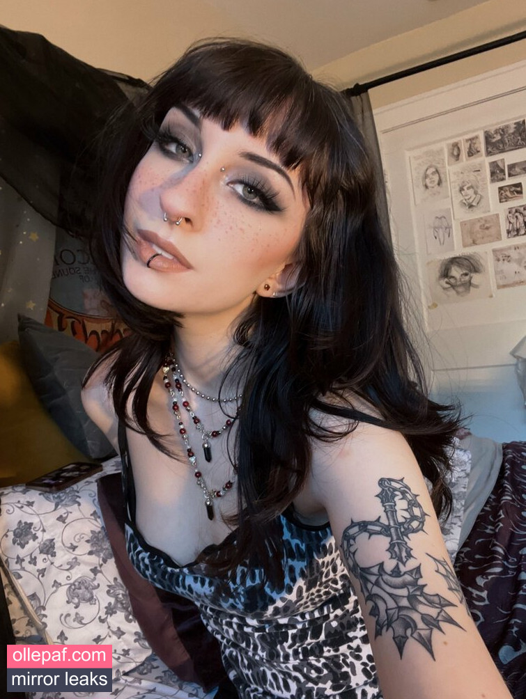Latest Leaks graveghostie Nude #80 - Fapello