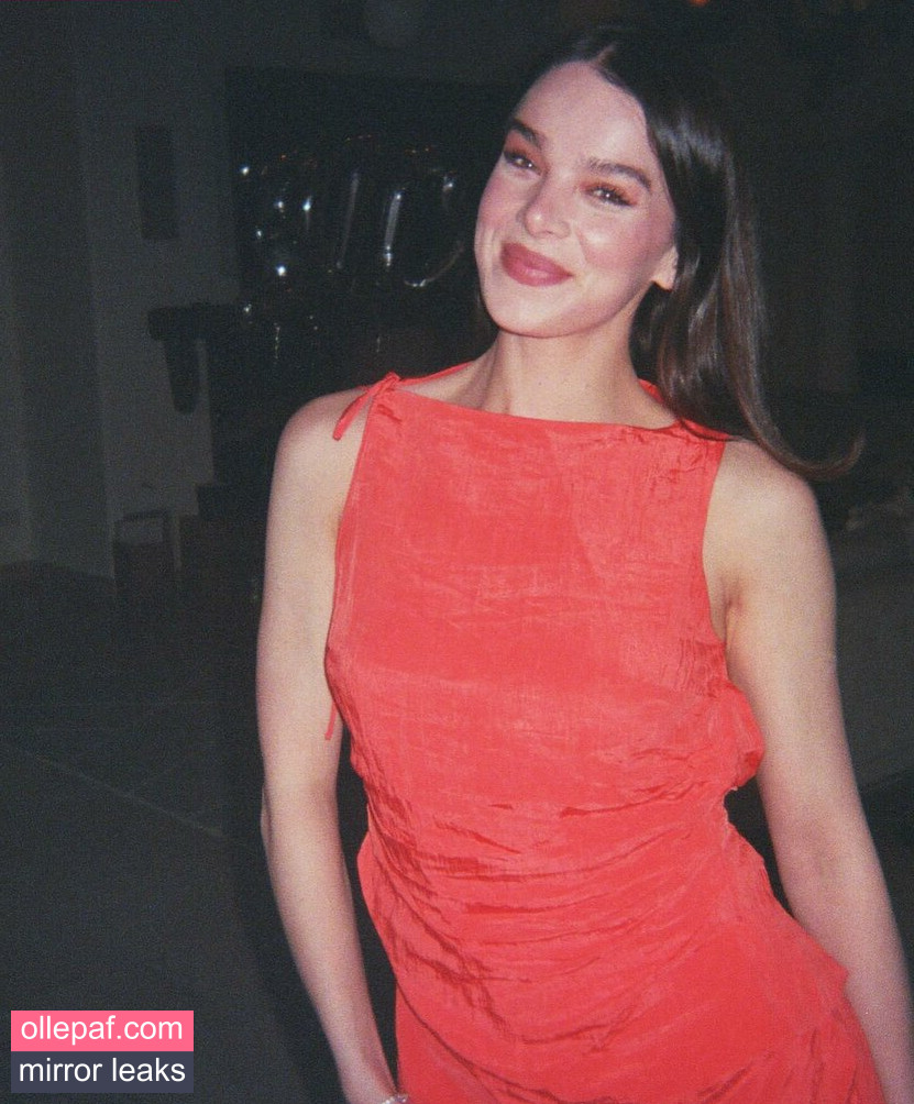 Latest Leaks Hailee Steinfeld Nude #31 - Fapello
