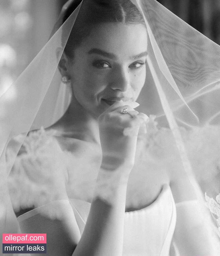 Latest Leaks Hailee Steinfeld Nude #41 - Fapello