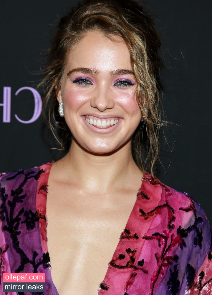 Haley Lu Richardson Nude Leaks OnlyFans #224 - Fapello