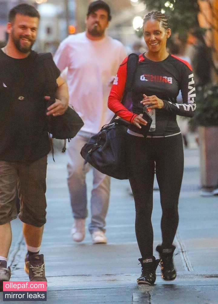 Latest Leaks Halle Berry Nude #337 - Fapello