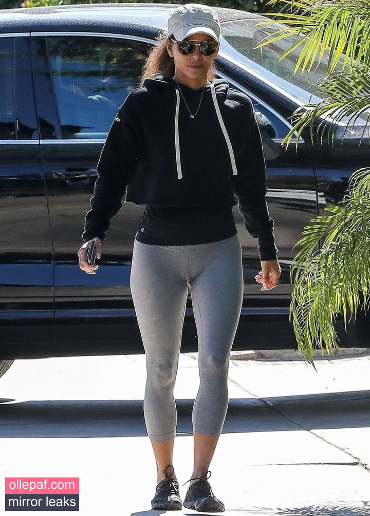 Latest Leaks Halle Berry Nude #358 - Fapello