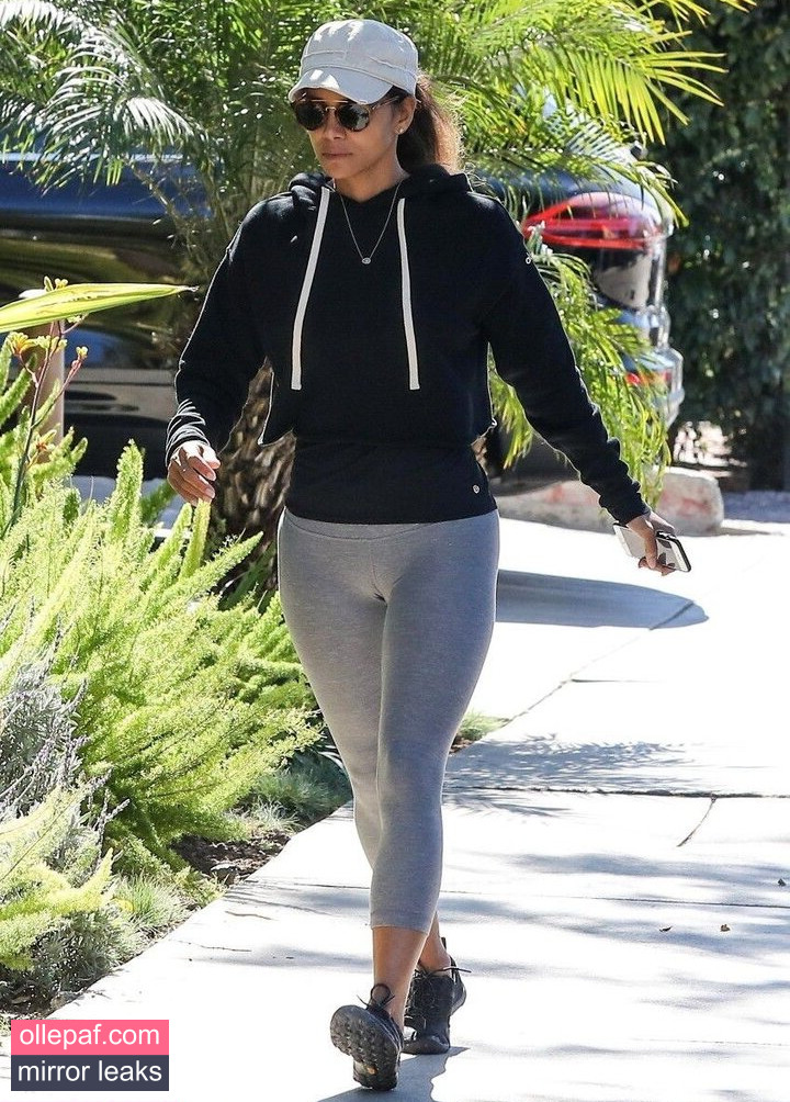 Latest Leaks Halle Berry Nude #584 - Fapello