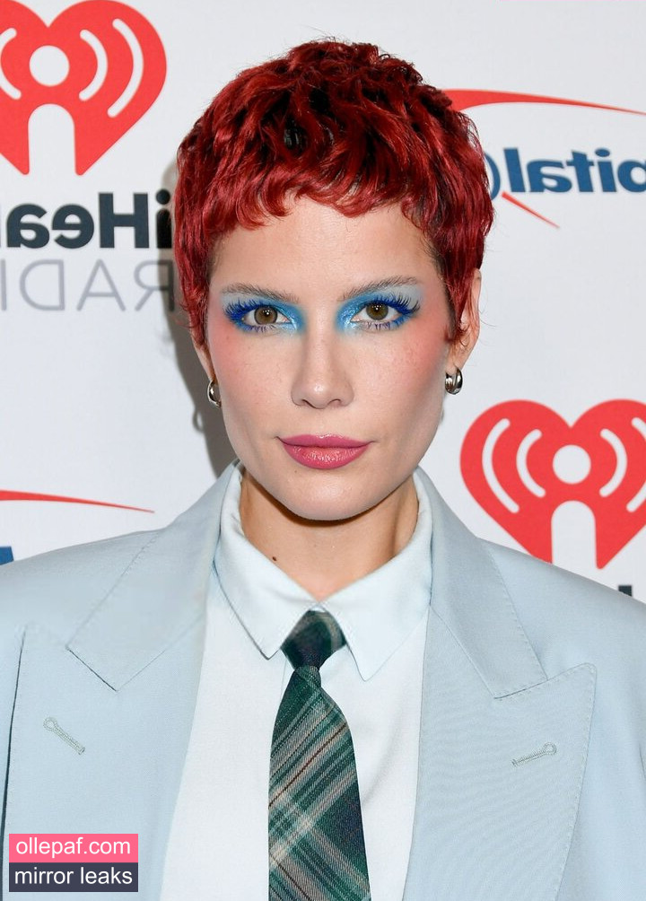 Latest Leaks Halsey Nude #108 - Fapello