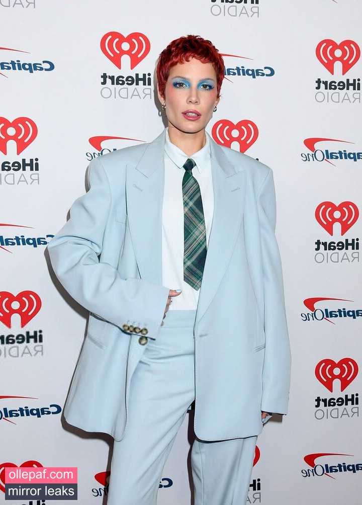 Latest Leaks Halsey Nude #110 - Fapello