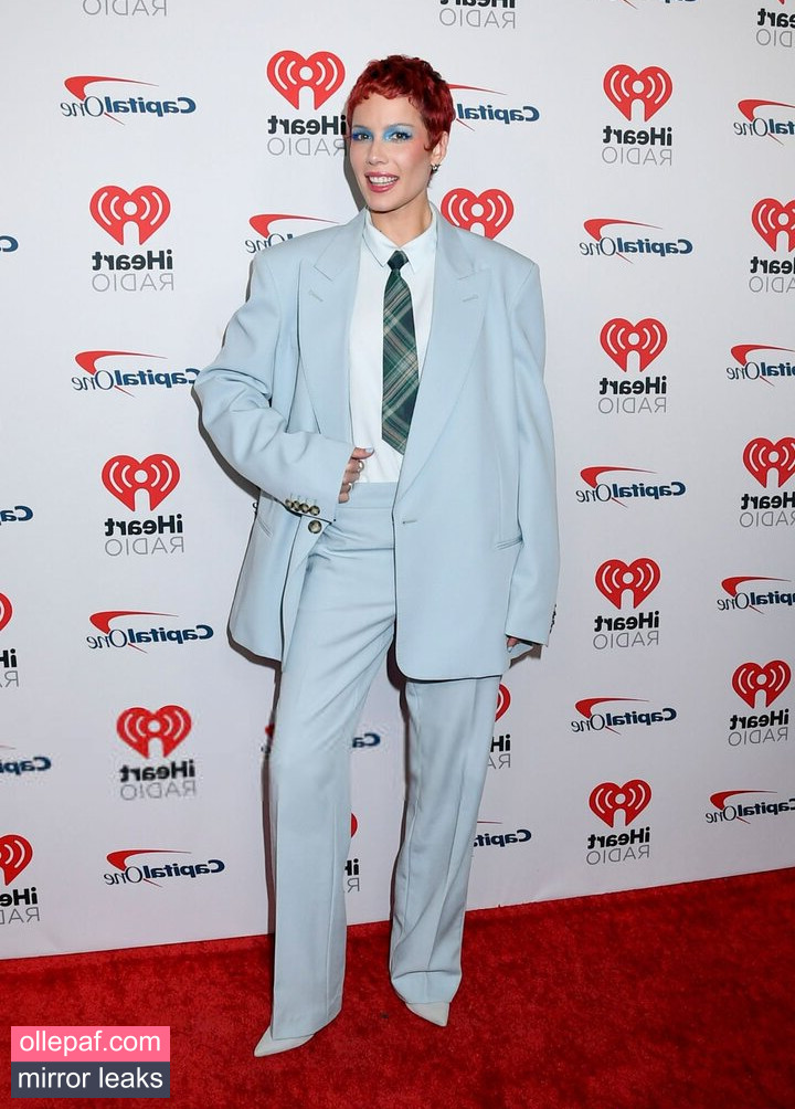 Latest Leaks Halsey Nude #113 - Fapello