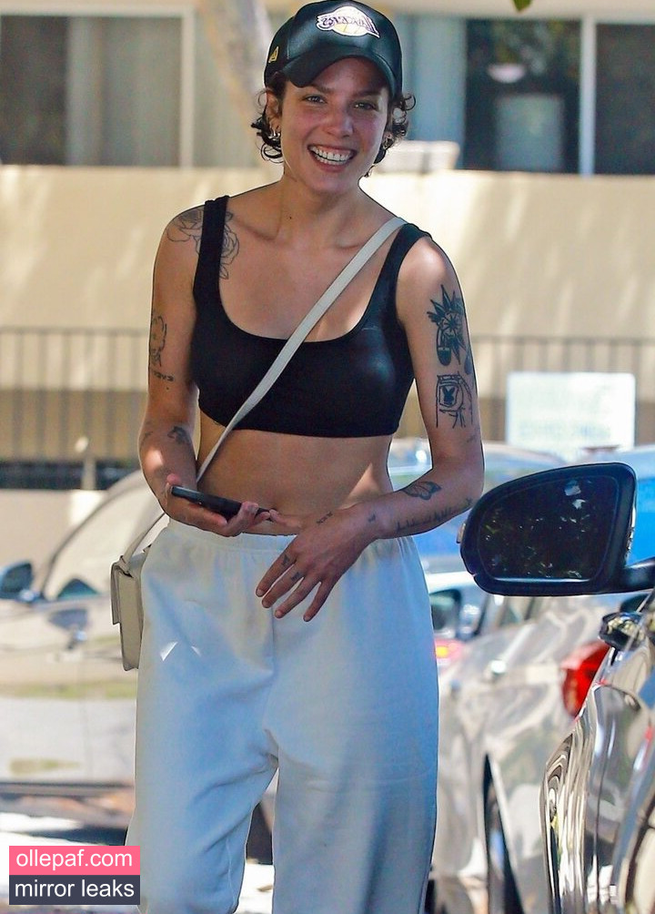 Latest Leaks Halsey Nude #240 - Fapello