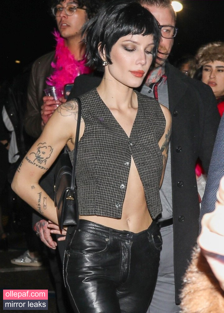 Latest Leaks Halsey Nude #343 - Fapello