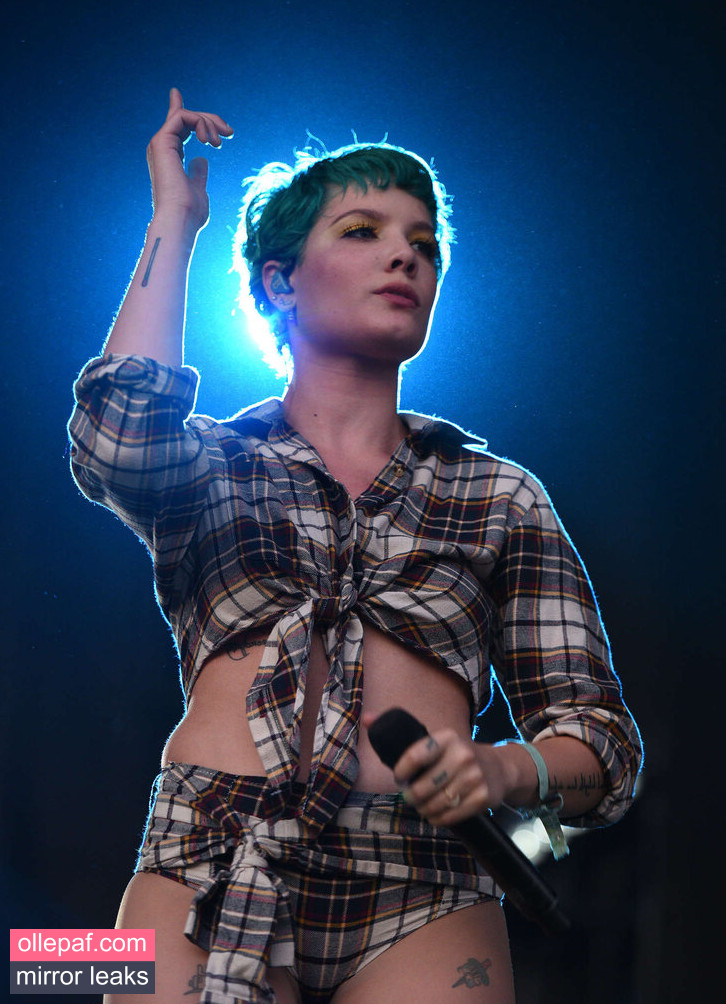 Latest Leaks Halsey Nude #374 - Fapello