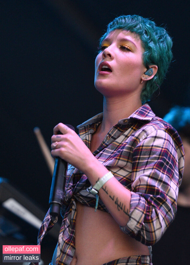 Latest Leaks Halsey Nude #387 - Fapello