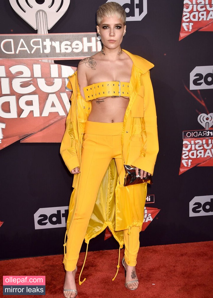 Latest Leaks Halsey Nude #634 - Fapello