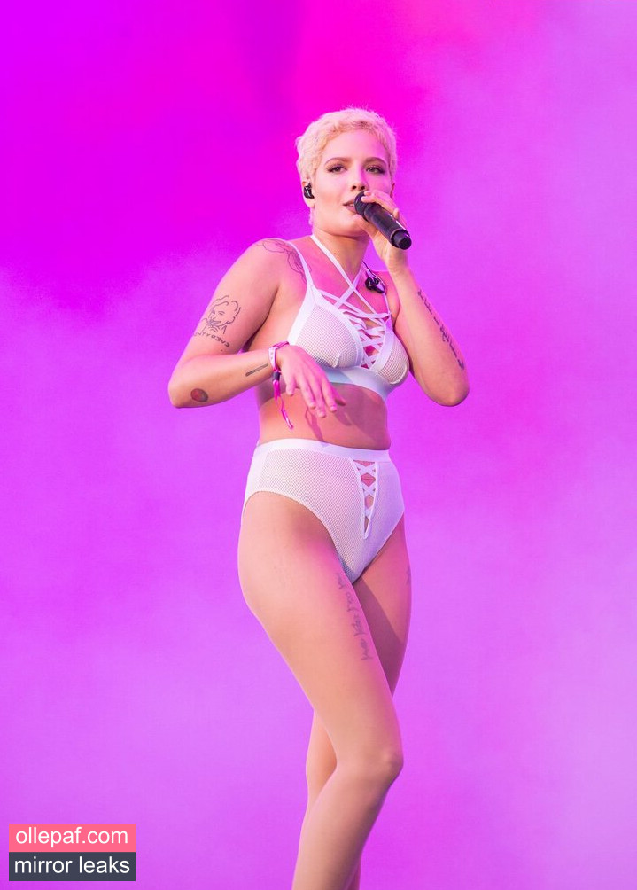Latest Leaks Halsey Nude #677 - Fapello