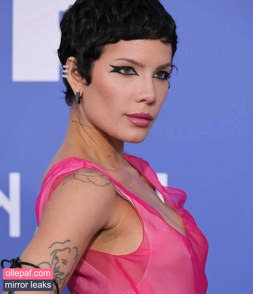 Latest Leaks Halsey Nude #724 - Fapello