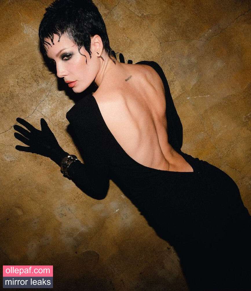 Latest Leaks Halsey Nude #751 - Fapello