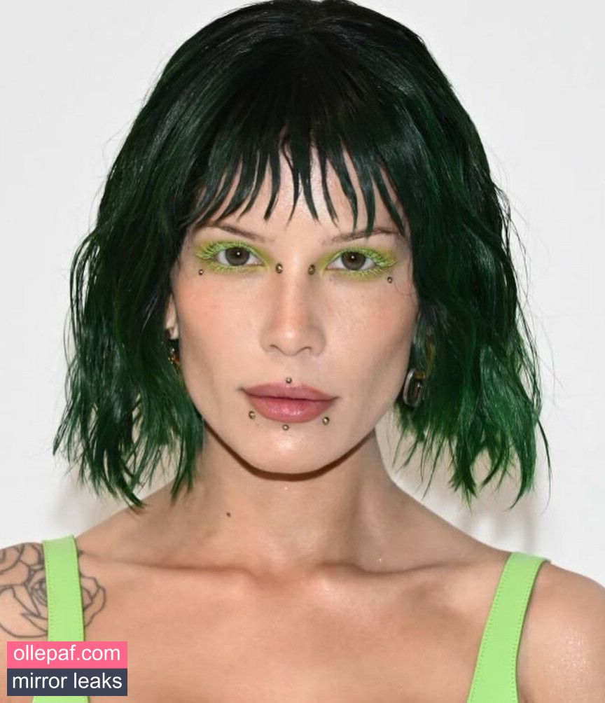 Latest Leaks Halsey Nude #786 - Fapello