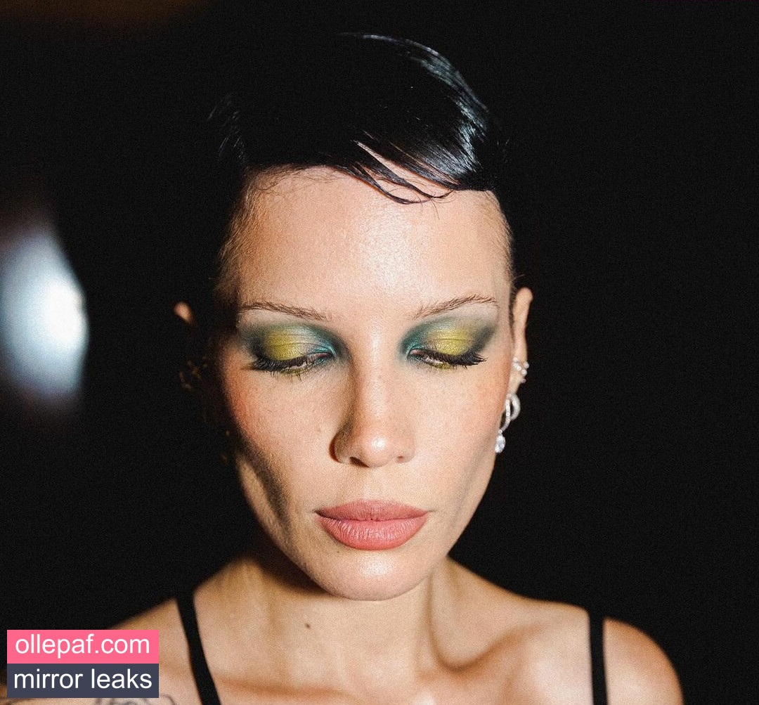 Latest Leaks Halsey Nude #844 - Fapello