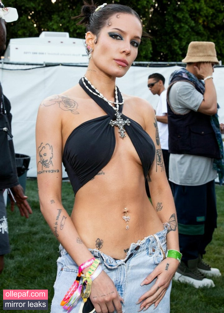 Latest Leaks Halsey Nude #872 - Fapello