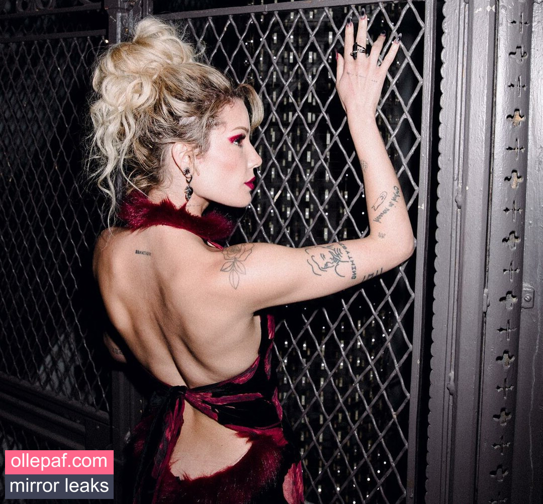 Latest Leaks Halsey Nude #884 - Fapello