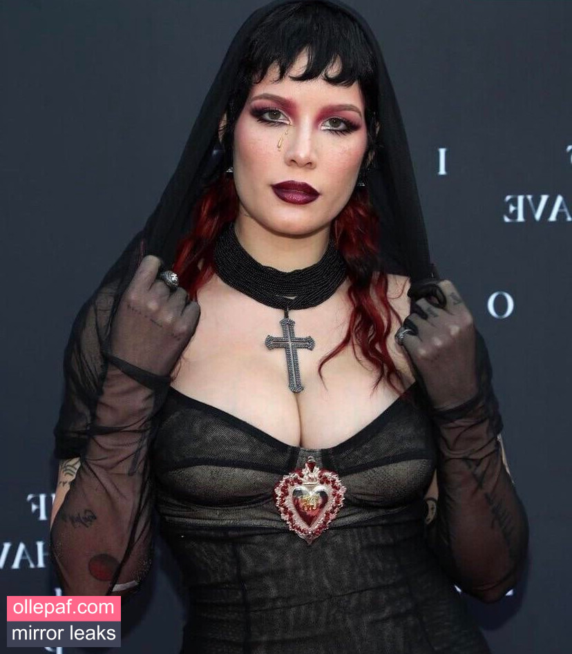 Latest Leaks Halsey Nude #913 - Fapello