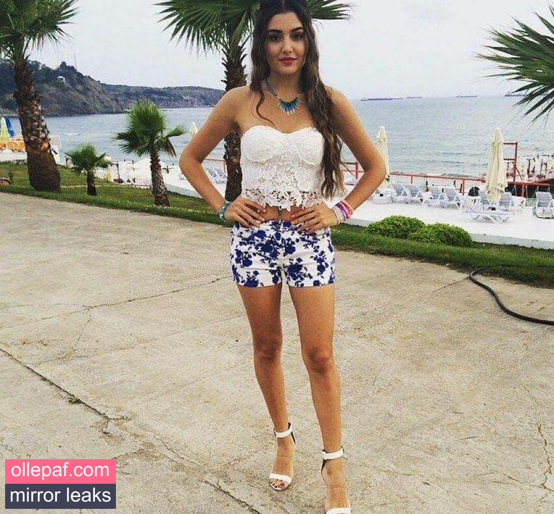 Latest Leaks Hande Ercel Nude #229 - Fapello