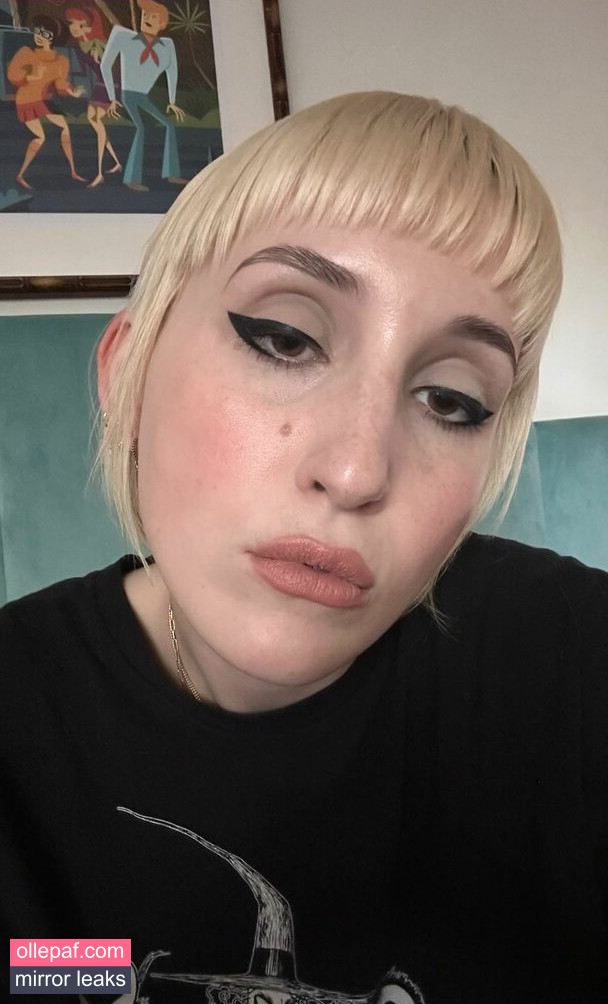 Latest Leaks Harley Quinn Smith Nude #106 - Fapello