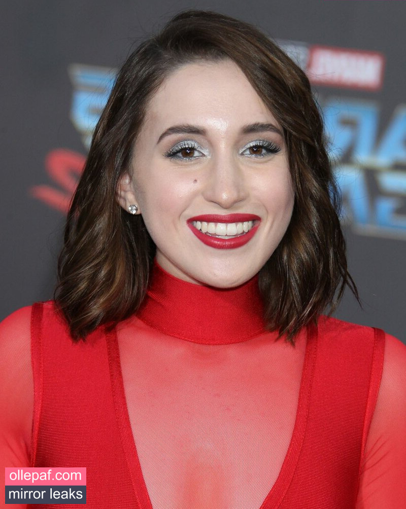 Harley Quinn Smith Nude Leaks OnlyFans #204 - Fapello