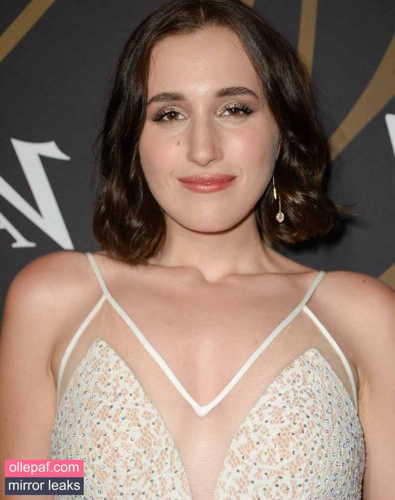 Harley Quinn Smith Nude Leaks OnlyFans #222 - Fapello