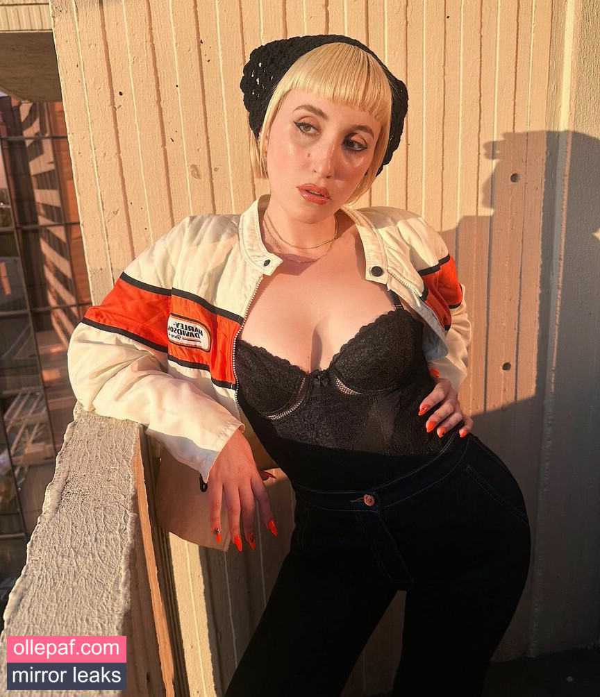 Harley Quinn Smith Nude Leaks OnlyFans #249 - Fapello