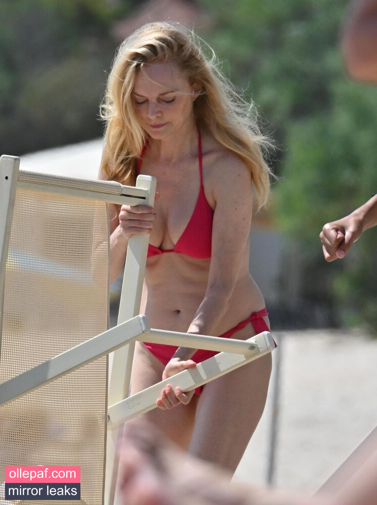 Latest Leaks Heather Graham Nude #7 - Fapello