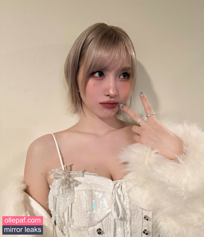 Latest Leaks Hirai Momo Nude #13 - Fapello