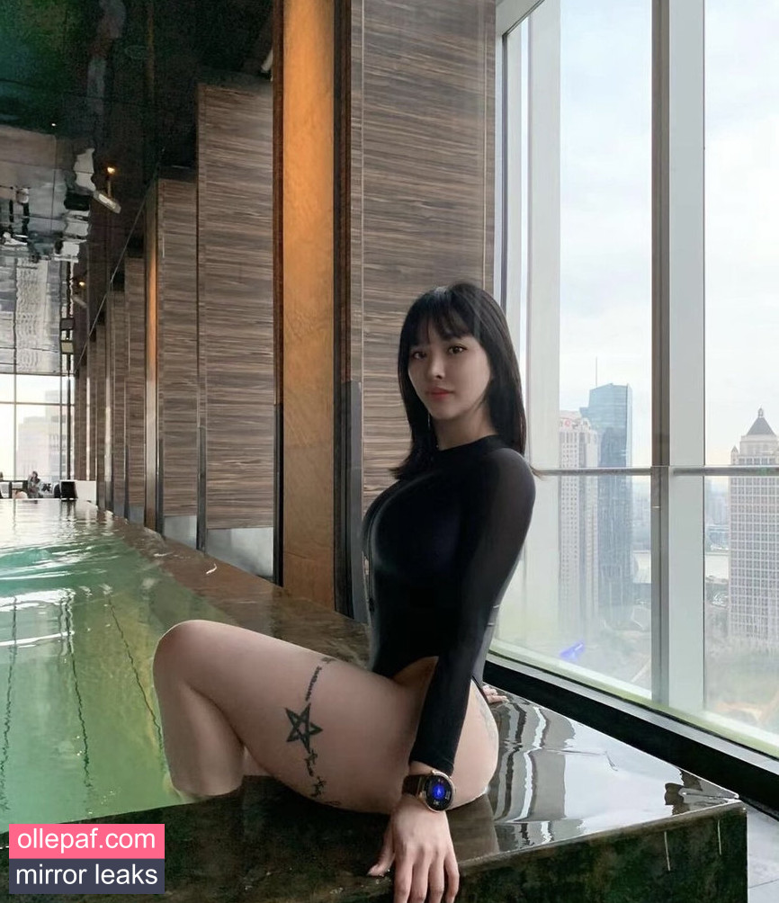 Latest Leaks Hitomi Songyuxin Nude #1020 - Fapello