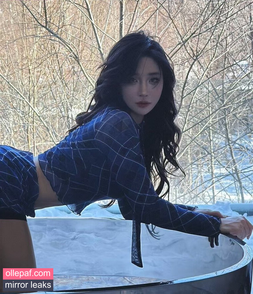 Latest Leaks Hitomi Songyuxin Nude #18 - Fapello