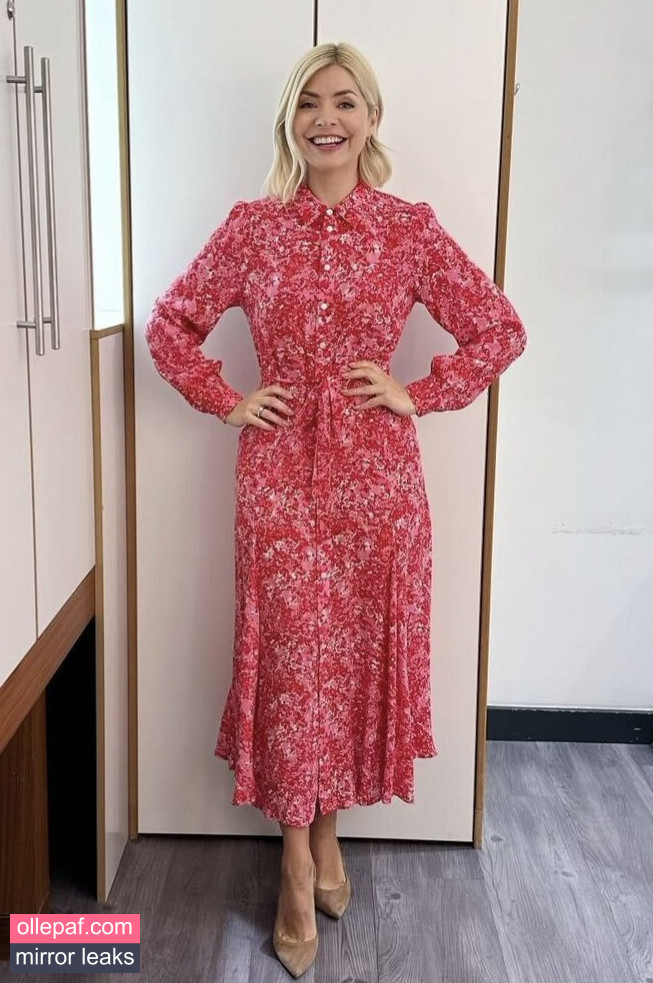 Latest Leaks Holly Willoughby Nude #353 - Fapello