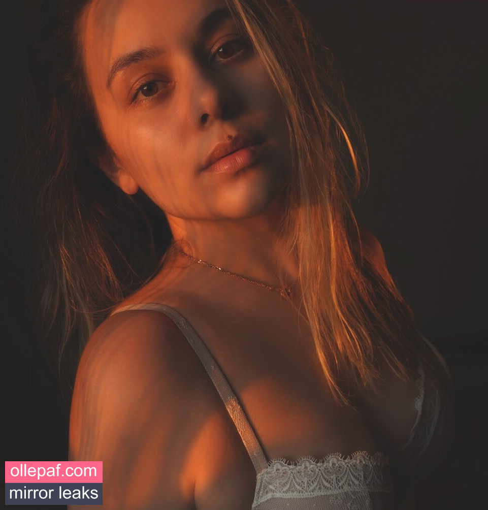 Latest Leaks HoneyGirl Nude #407 - Fapello