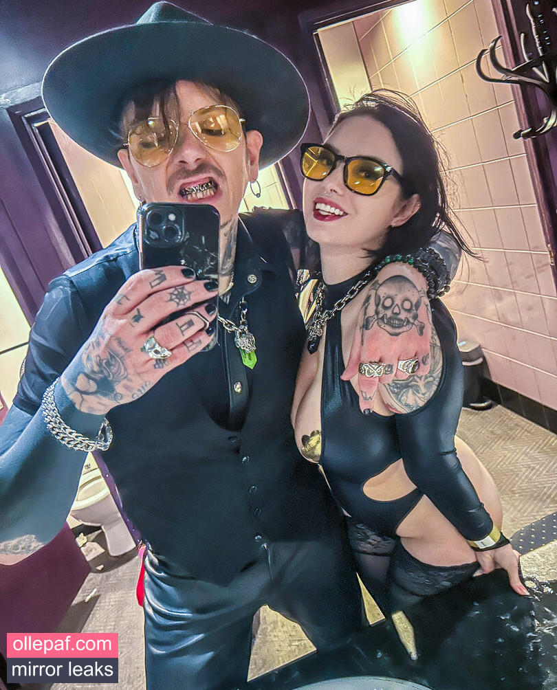 Latest Leaks hot_tattooed_couple Nude #19 - Fapello