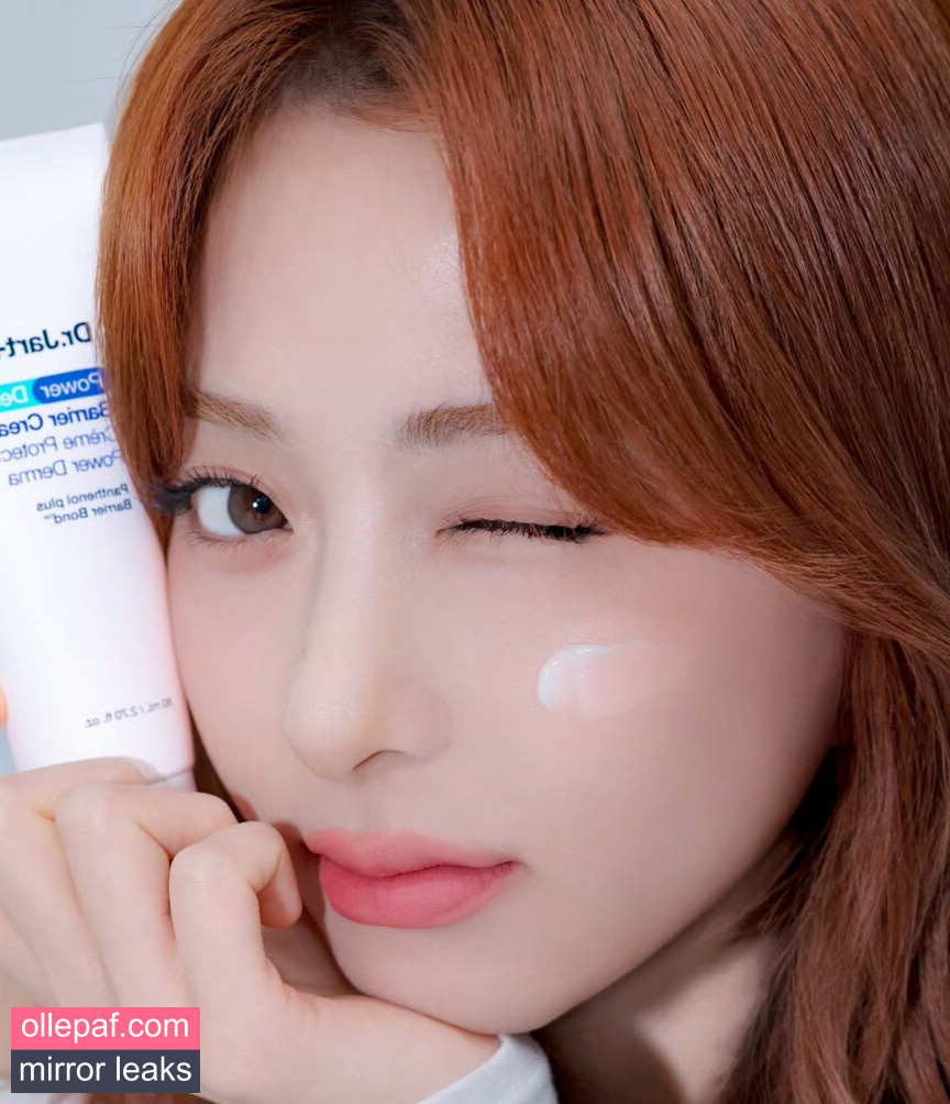 Latest Leaks Huh Yunjin 허윤진 Nude #46 - Fapello