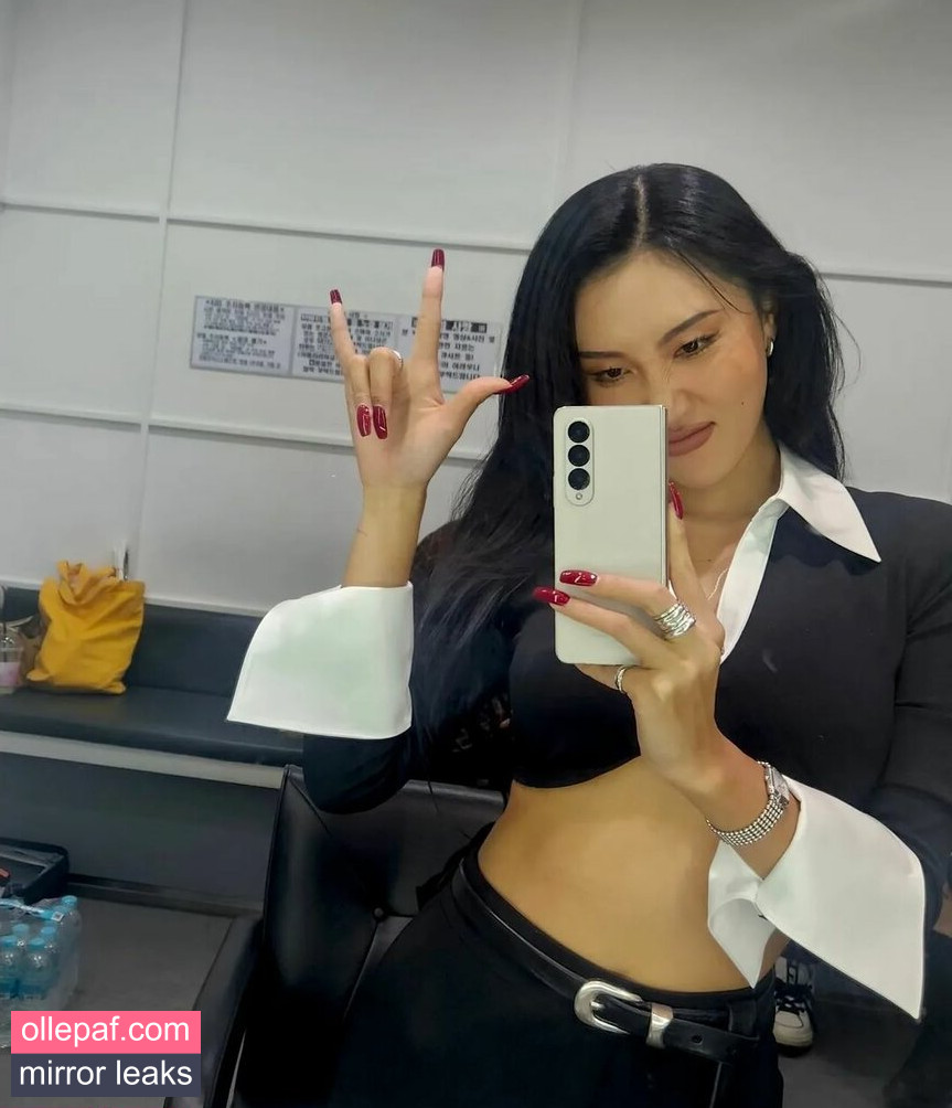 Latest Leaks Hwasa Nude #176 - Fapello