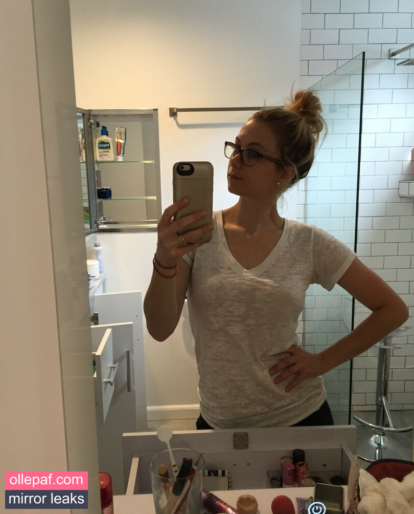 Latest Leaks Iliza Shlesinger Nude #228 - Fapello