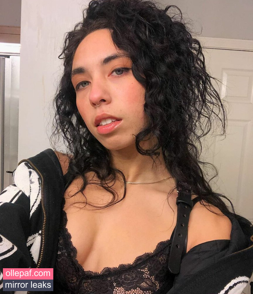 Latest Leaks Indigo De Souza Nude #23 - Fapello
