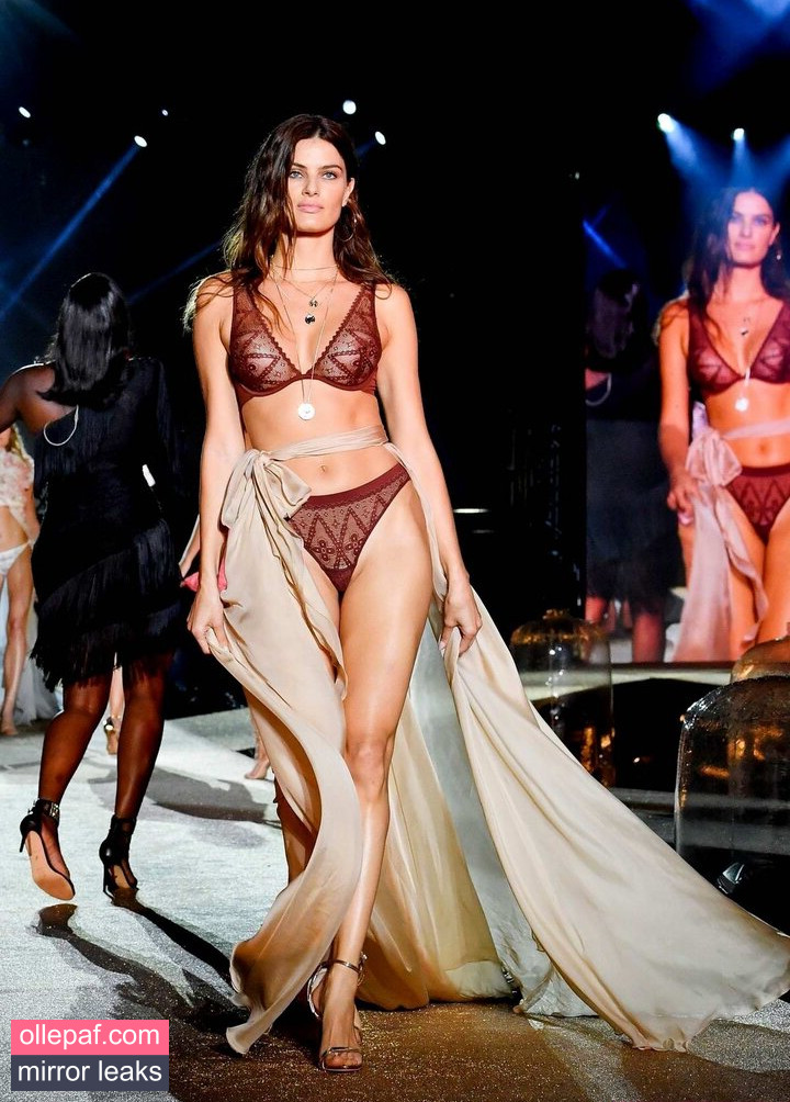 Latest Leaks Isabeli Fontana Nude #179 - Fapello