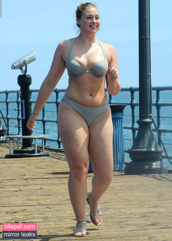 Latest Leaks Iskra Lawrence Nude #17 - Fapello