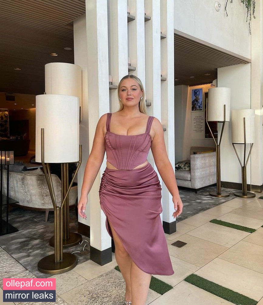 Latest Leaks Iskra Lawrence Nude #362 - Fapello